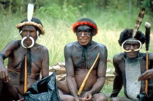 世界上奇葩的10个少数民族：卡图马人女人可随意强暴男人 -11